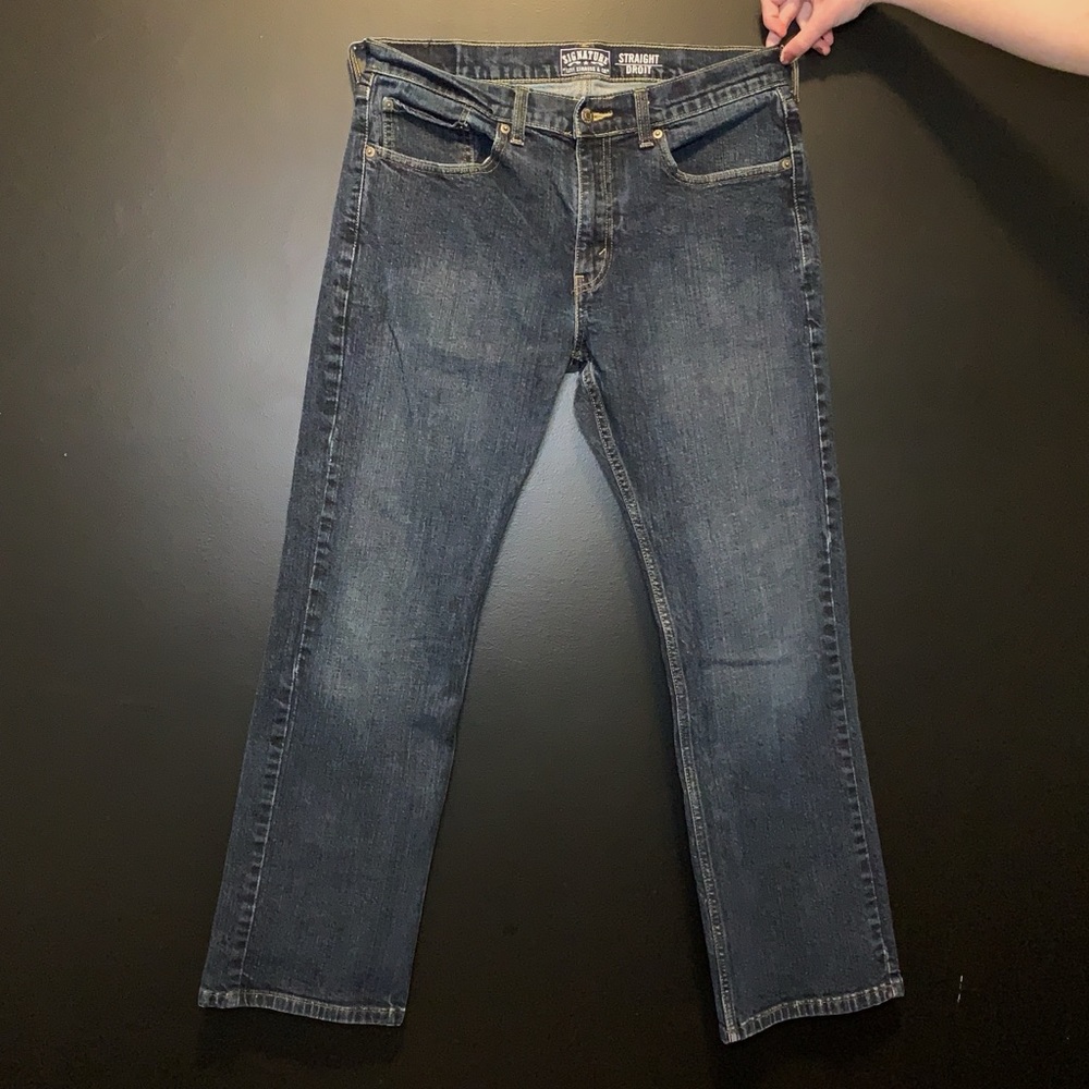 Signature Levi Strauss and Co Straight leg jeans